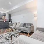Centre 2-bed Apartment Leeds (West Yorkshire)