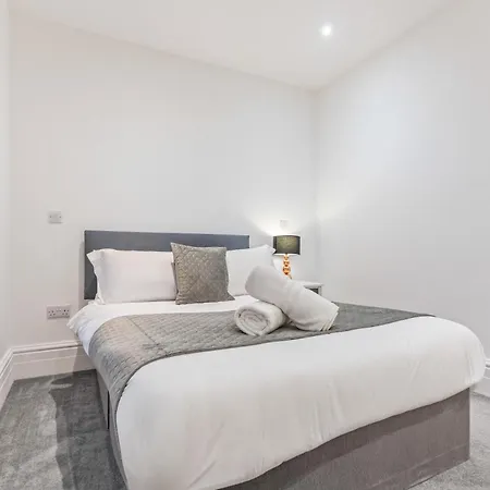 Centre 2-bed